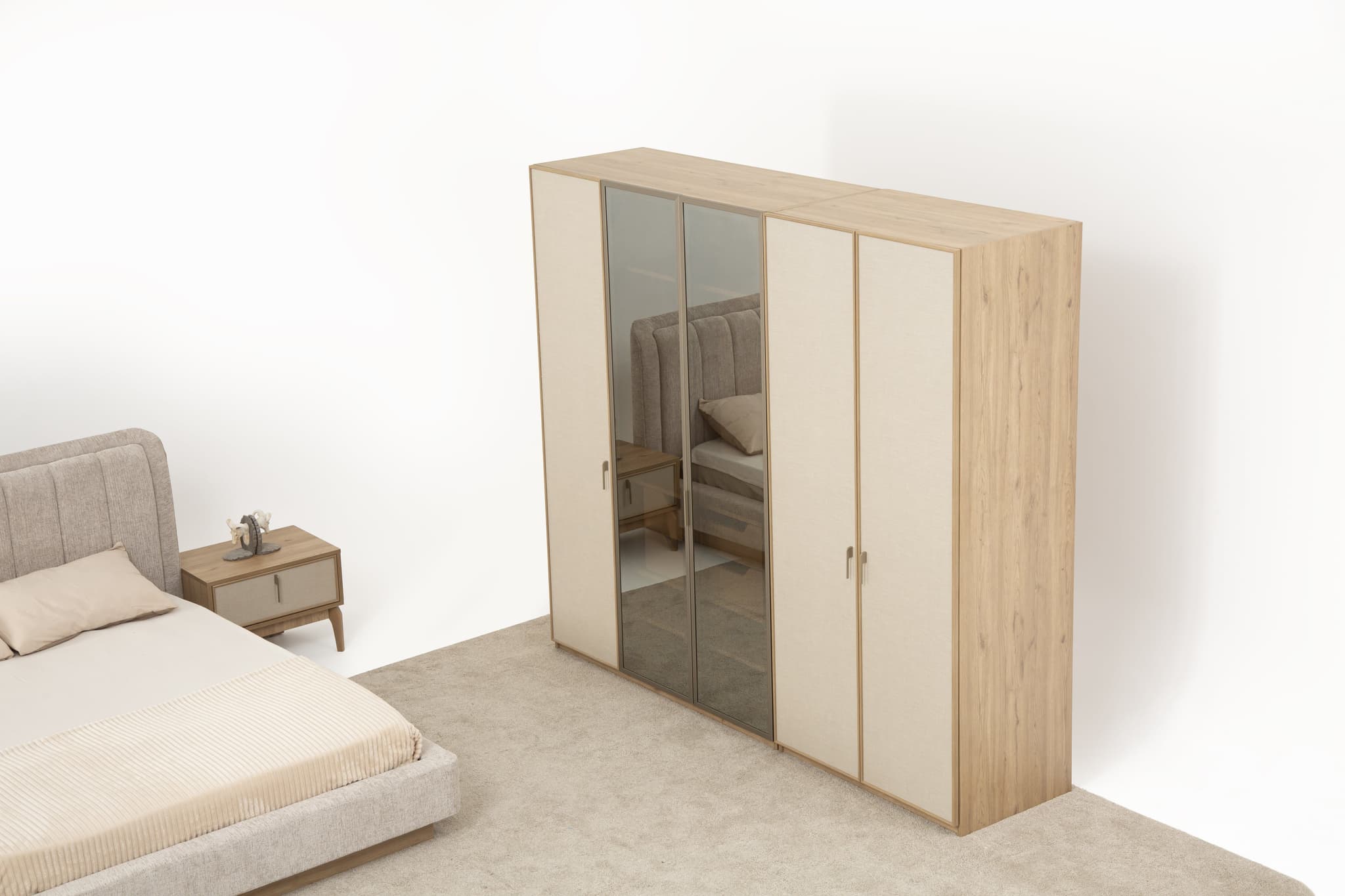 +7Z0A8222 copy-min.jpg